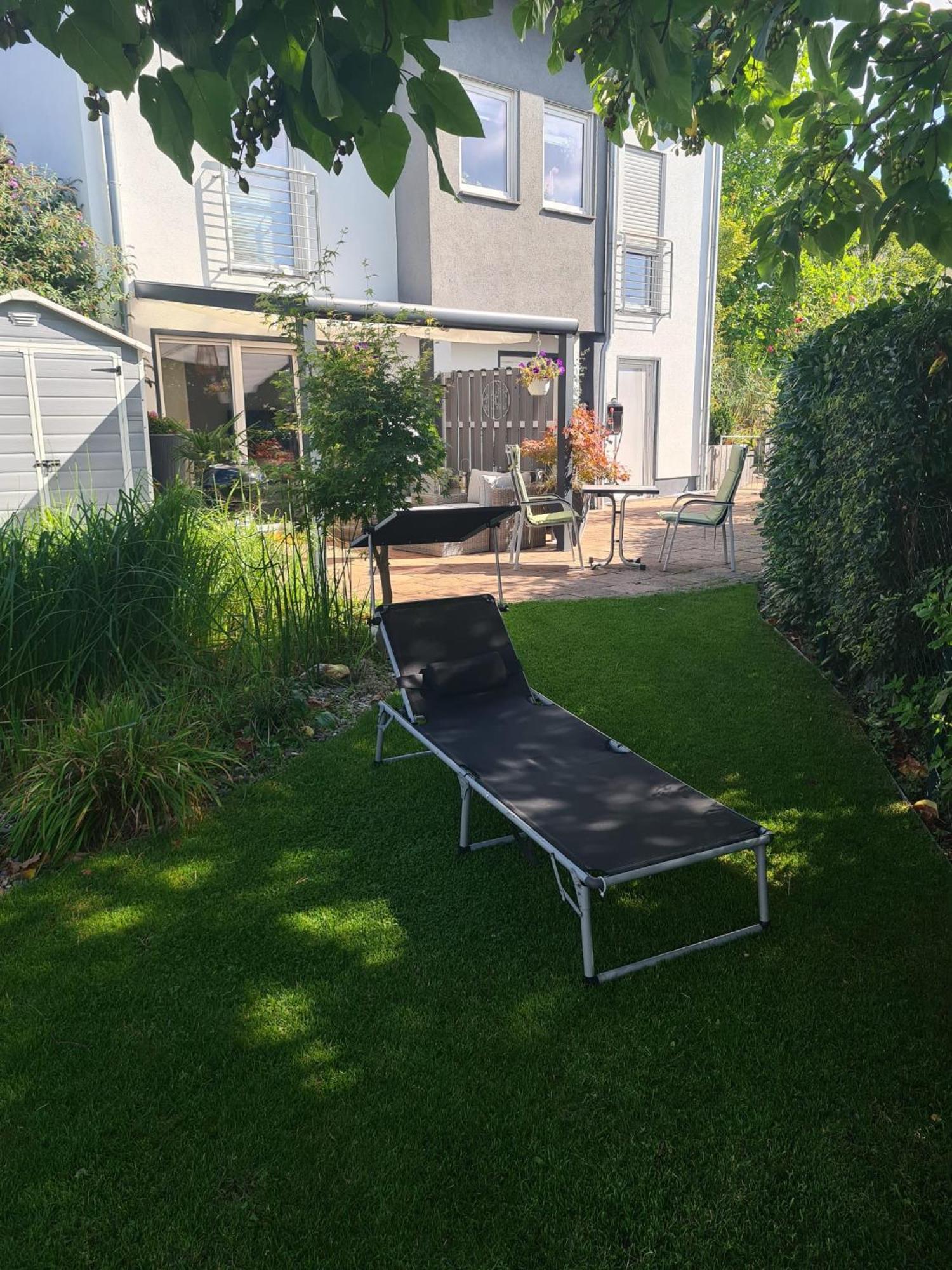 Wohlfuehlen Am Gartenteich Oberzissen Esterno foto